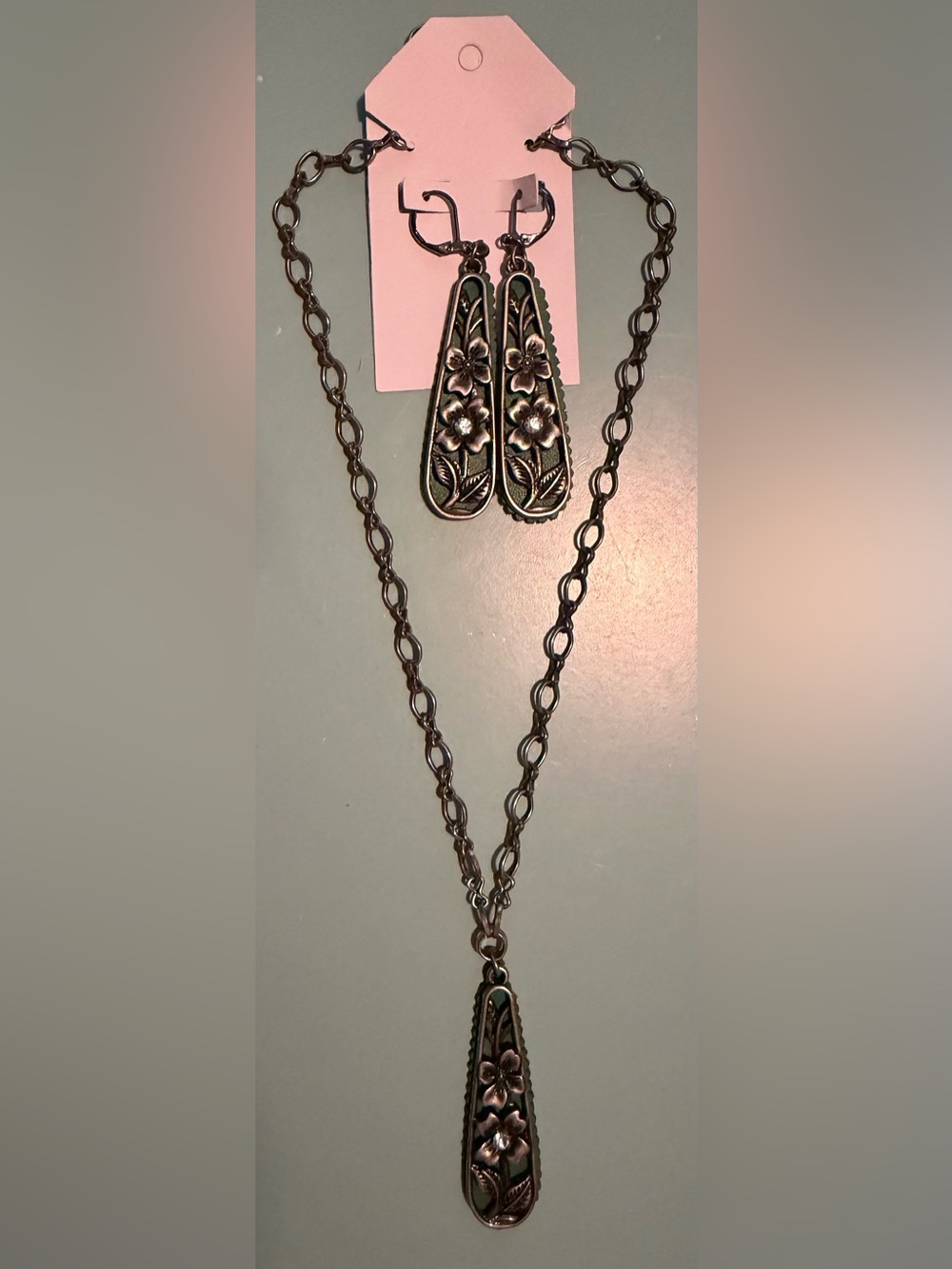 Antique Silver Floral Teardrop Pendant Necklace and Earring Set- Crystal Accents